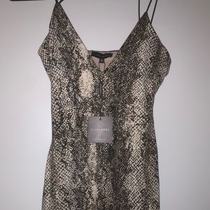 NWT! JLUXLabel Midi Dress